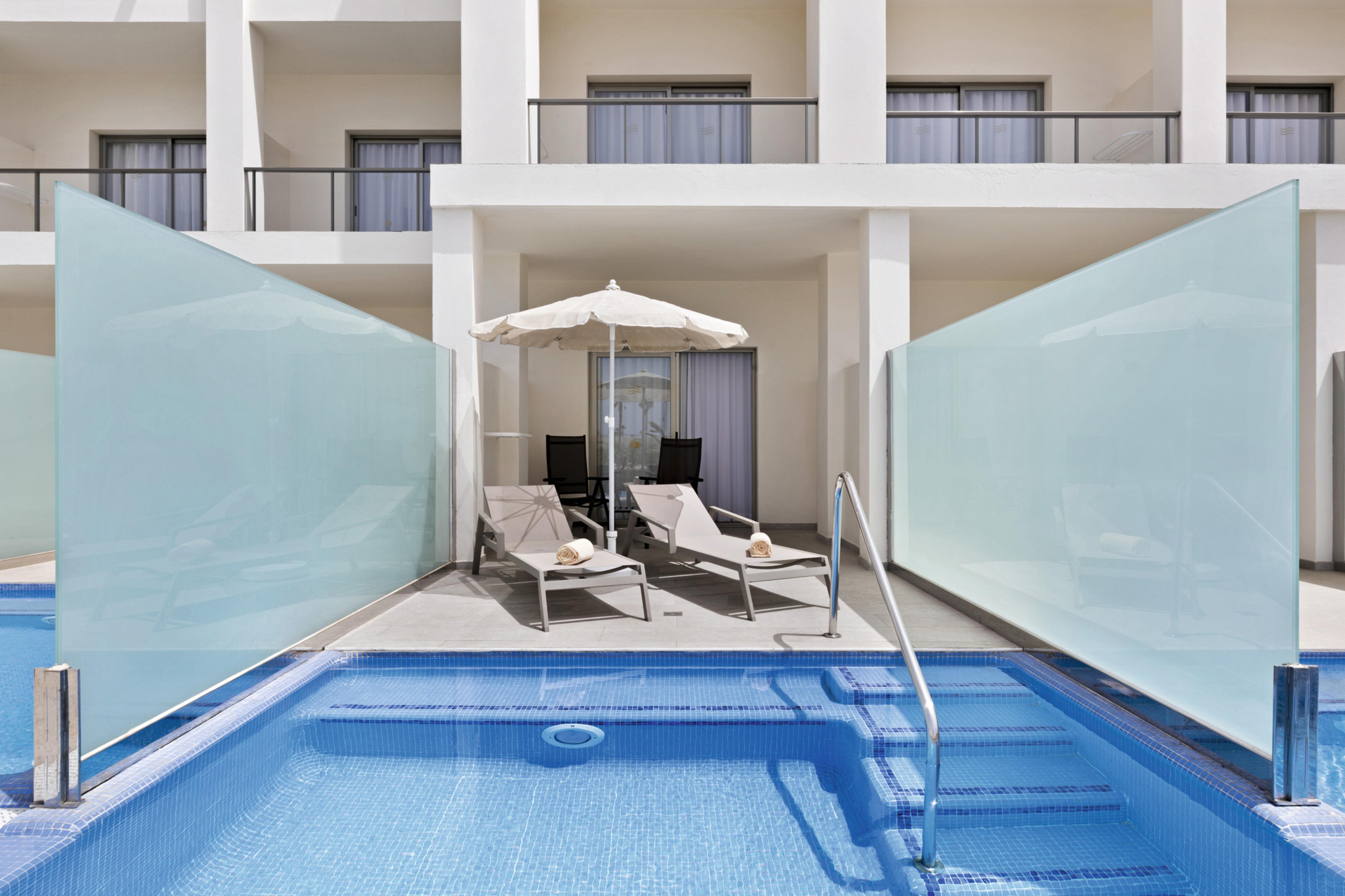 Riu Palace Santa Maria Exterior photo